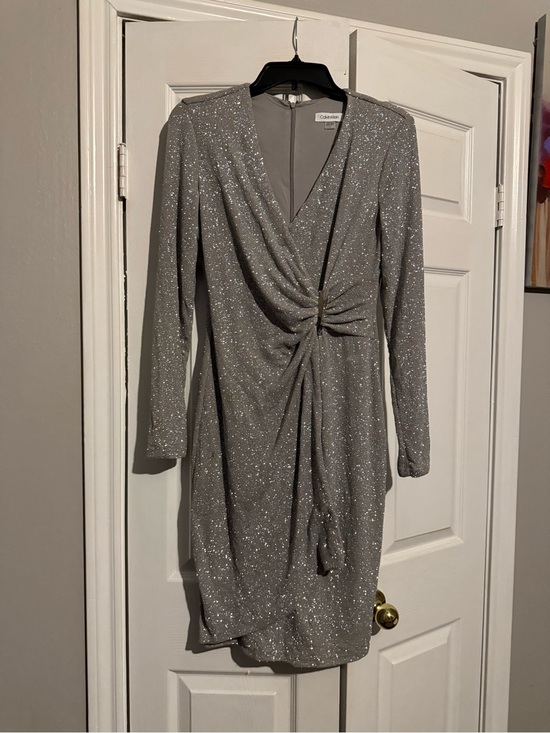 Calvin Klein Dresses & Skirts - Calvin Klein Silver Glitter Long-Sleeve Ruched Wrap Dress